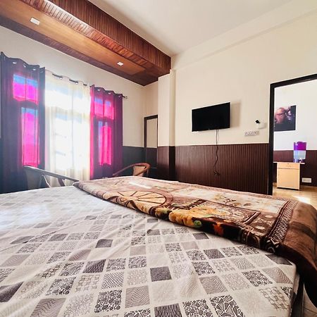 Residence Inn Homestay Шимла Екстериор снимка