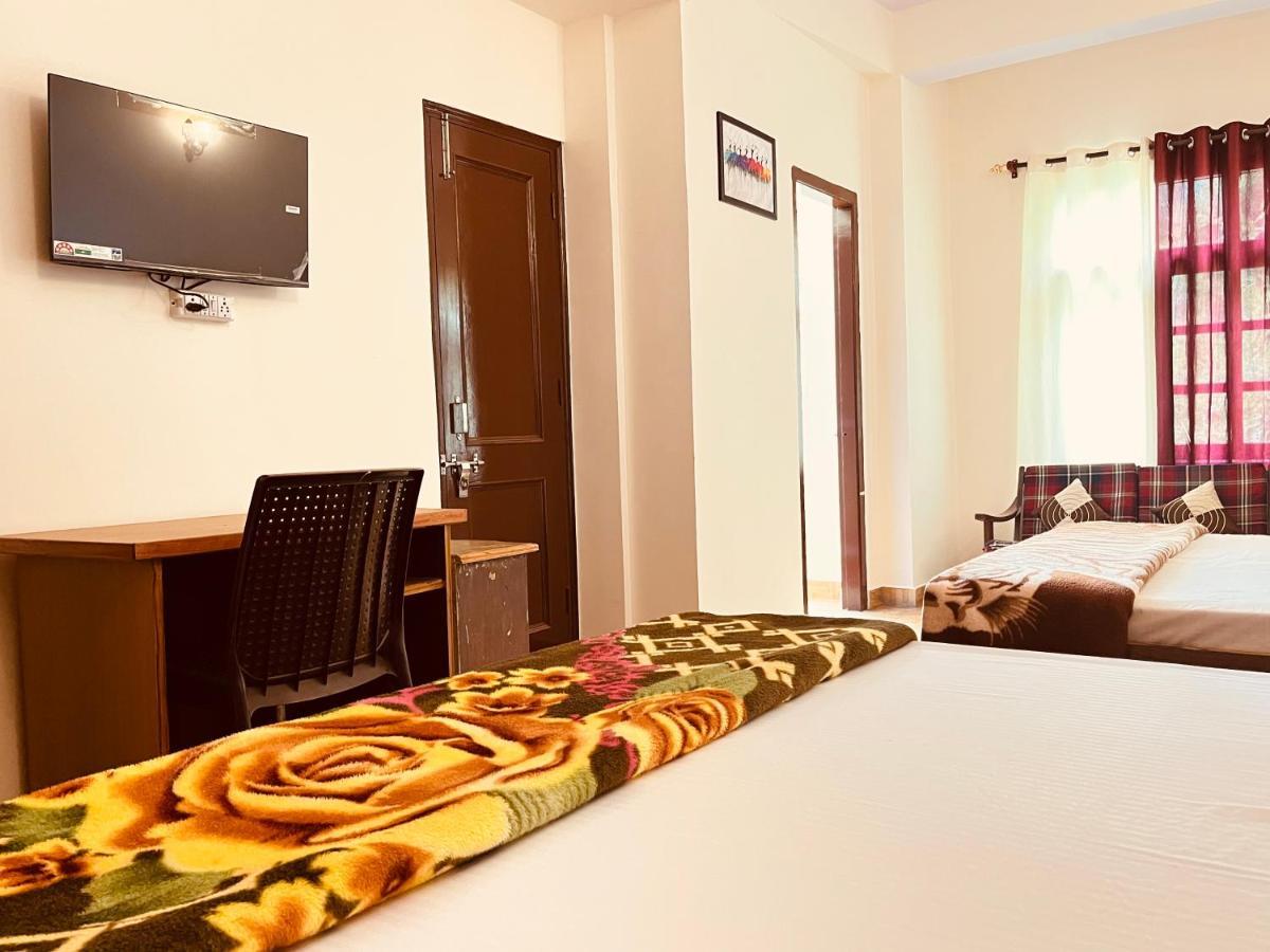 Residence Inn Homestay Шимла Екстериор снимка