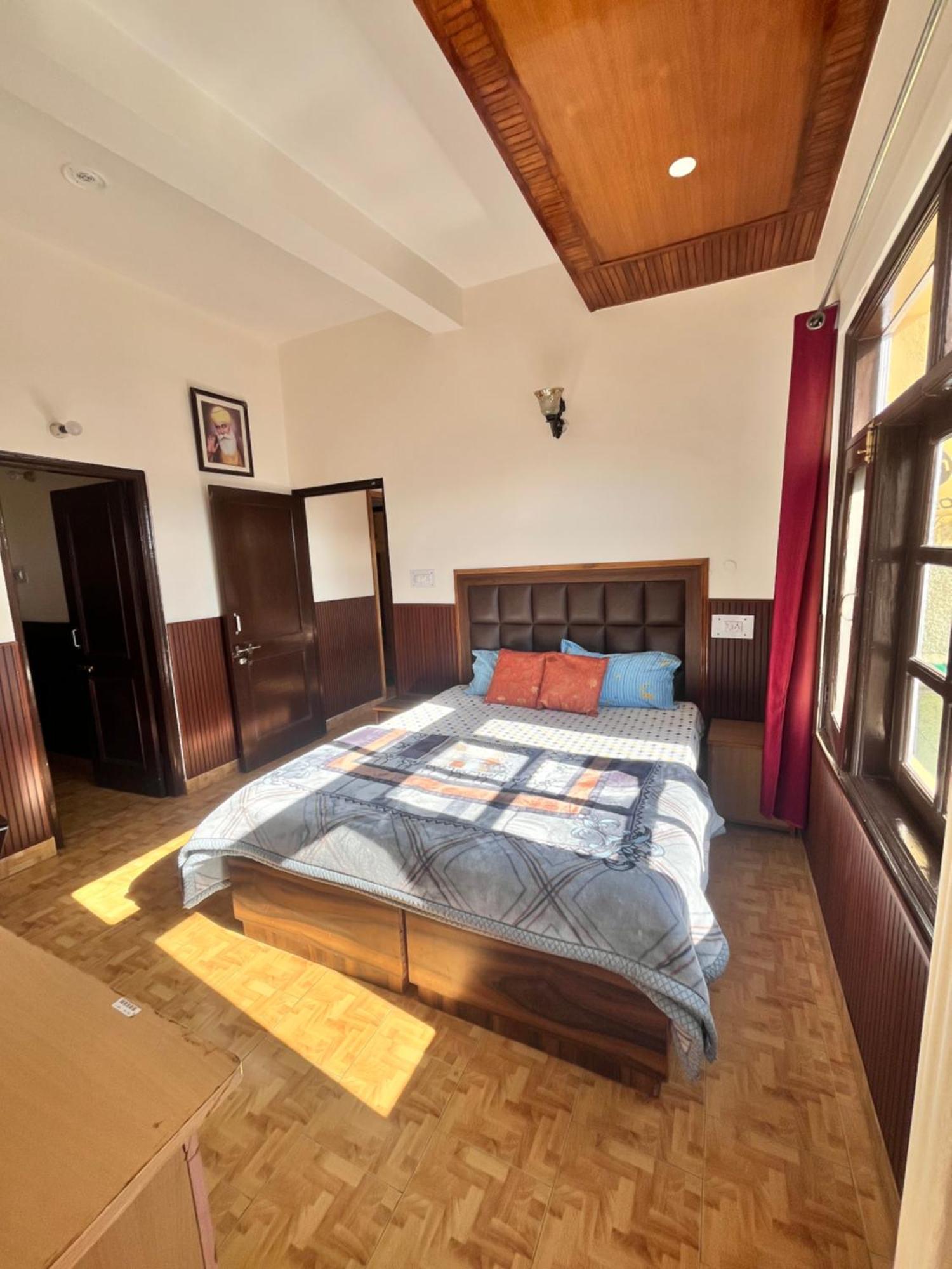 Residence Inn Homestay Шимла Екстериор снимка